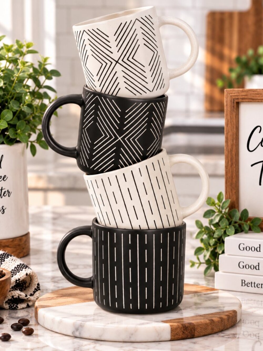 Ceramic Coffee Mugs Set of 4, Black & Cream Geometric Pattern 14 oz